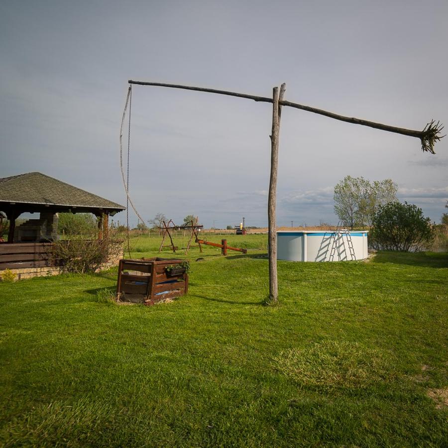 Etno Salas - Etno Ranch - Seosko Turisticko Domacinstvo Villa Palić Exterior foto