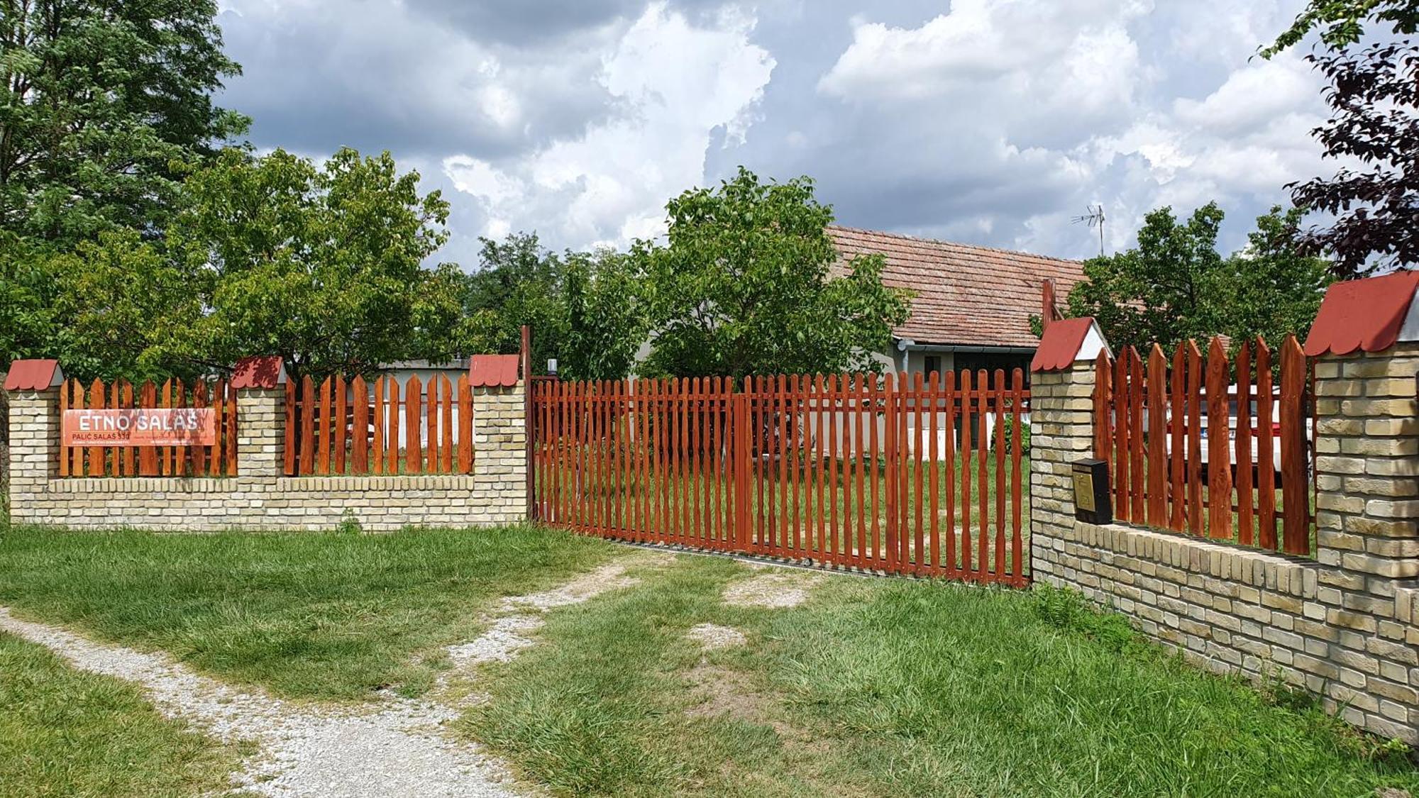 Etno Salas - Etno Ranch - Seosko Turisticko Domacinstvo Villa Palić Exterior foto